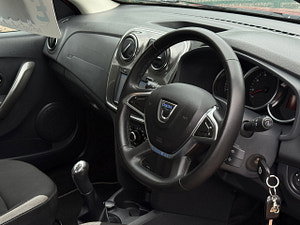 Dacia Sandero Stepway thumbnail
