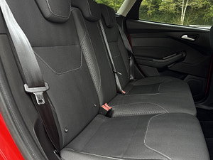 Ford Focus thumbnail