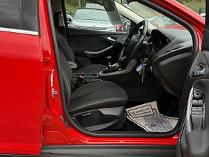 Ford Focus thumbnail
