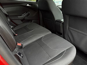 Ford Focus thumbnail