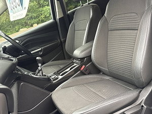 Ford Kuga thumbnail