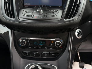 Ford Kuga thumbnail