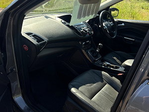 Ford Kuga thumbnail