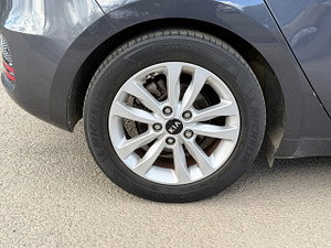 Kia Ceed thumbnail