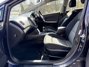 Kia Ceed thumbnail