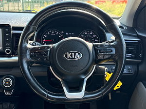 Kia Stonic thumbnail