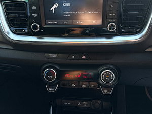 Kia Stonic thumbnail