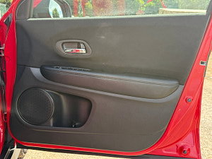 Honda HR-V thumbnail