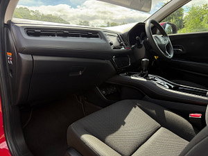 Honda HR-V thumbnail