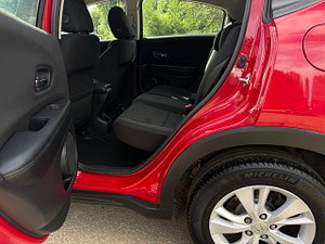 Honda HR-V thumbnail