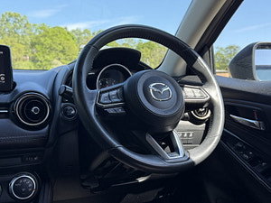Mazda Mazda2 thumbnail