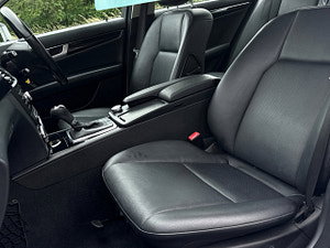 Mercedes-Benz C Class thumbnail
