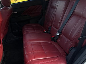Mitsubishi Outlander thumbnail