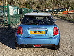 MINI Hatch thumbnail