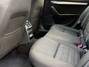 Skoda Octavia thumbnail