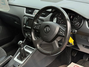 Skoda Octavia thumbnail
