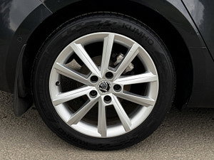 Skoda Octavia thumbnail