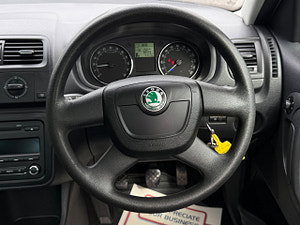 Skoda Roomster thumbnail