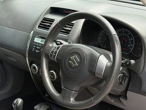 Suzuki SX4 thumbnail