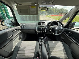 Suzuki SX4 thumbnail