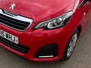 Peugeot 108 thumbnail