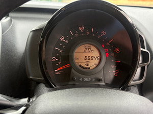 Peugeot 108 thumbnail