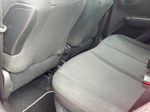 Peugeot 108 thumbnail