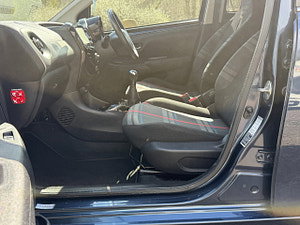 Peugeot 108 thumbnail