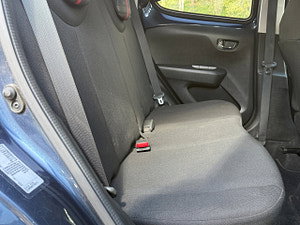 Peugeot 108 thumbnail