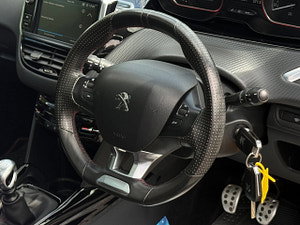 Peugeot 2008 thumbnail