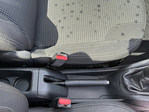 Peugeot 208 thumbnail