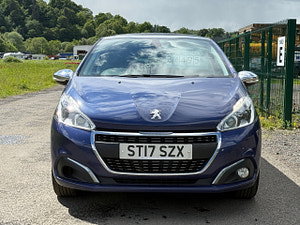 Peugeot 208 thumbnail