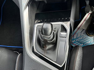 Peugeot 3008 thumbnail