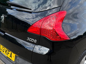 Peugeot 3008 thumbnail