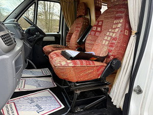 Peugeot Boxer thumbnail