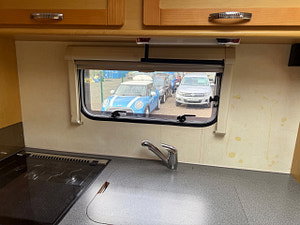 Peugeot Boxer thumbnail