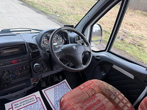 Peugeot Boxer thumbnail