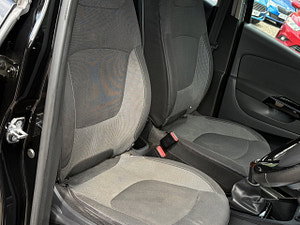 Renault Captur thumbnail