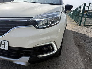 Renault Captur thumbnail