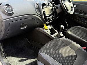 Renault Captur thumbnail