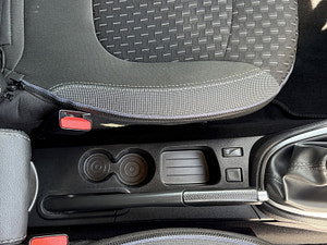 Renault Captur thumbnail