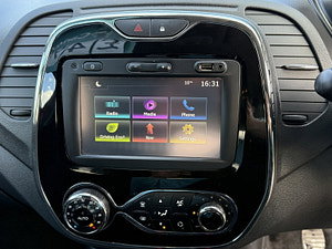 Renault Captur thumbnail