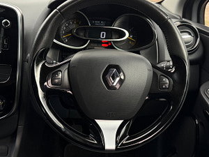 Renault Clio thumbnail