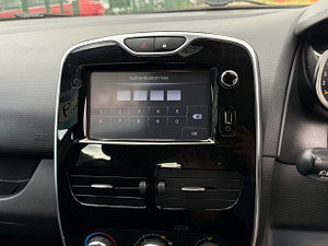 Renault Clio thumbnail