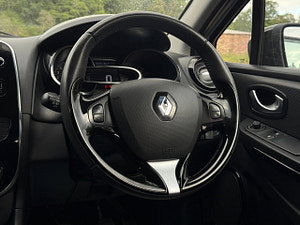 Renault Clio thumbnail
