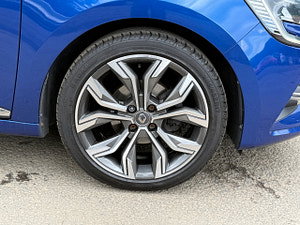 Renault Clio thumbnail