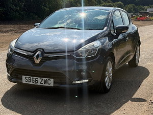 Renault Clio thumbnail