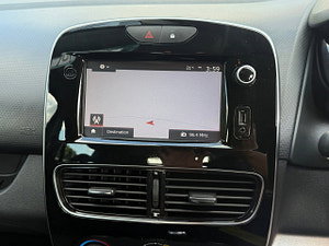 Renault Clio thumbnail