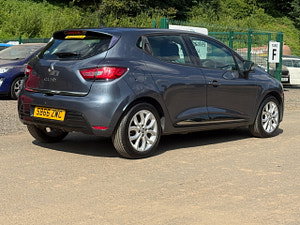 Renault Clio thumbnail