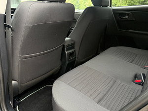 Toyota Auris thumbnail